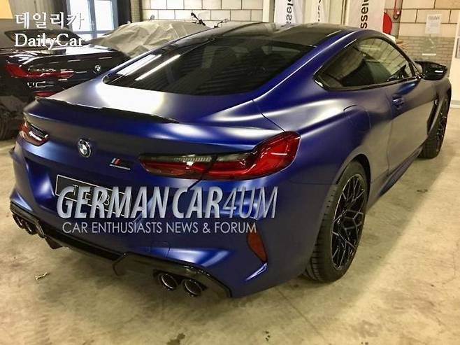 BMW, 신형 M8 이미지 유출 (출처 Germancarforum.com)