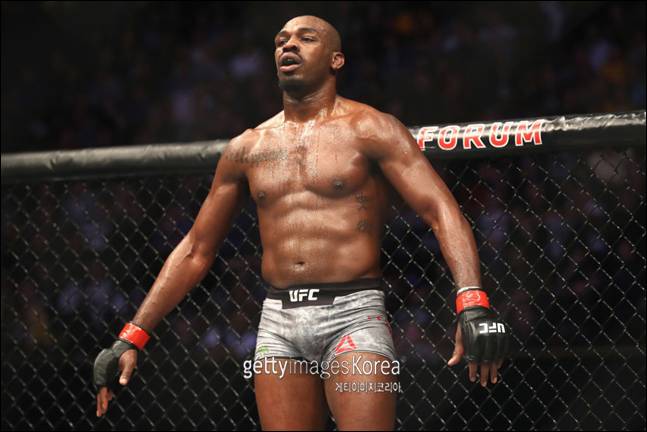 UFC 챔피언 자리에 복귀한 존 존스. ⓒ 게티이미지