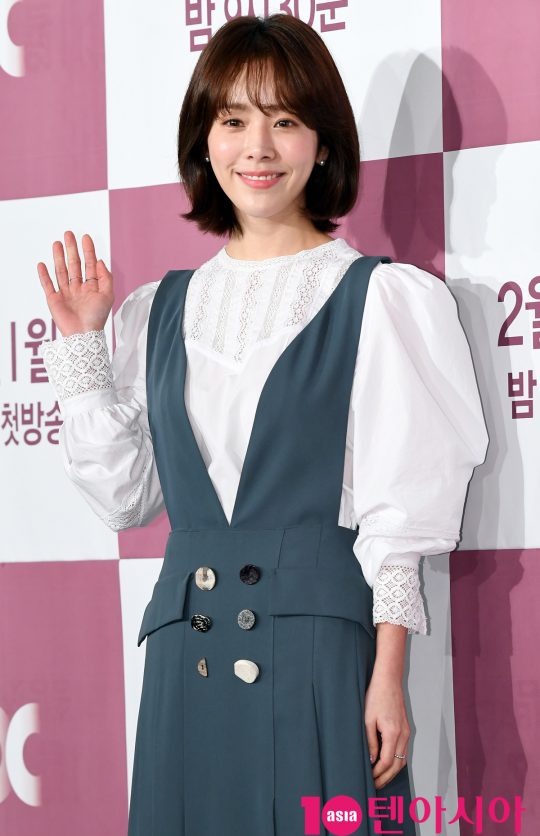 11일 열린 JTBC 새 월화드라마 ‘눈이 부시게’의 제작발표회에 참석한 배우 한지민. / 조준원 기자 wizard333@