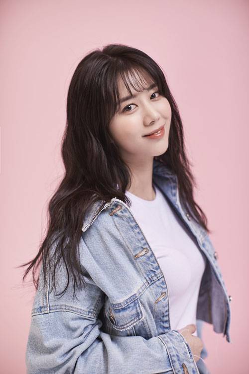 이아진 ‘러브 디스턴스’ 시즌2 출연 사진=Fe엔터테인먼트