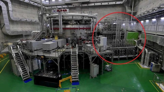 KSTAR의 중성입자빔가열장치(NBI, 빨간색 동그라미 부분). /국가핵융합연구소 제공