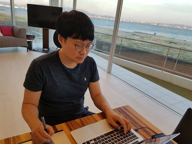 만화가 윤서인./사진=윤서인 SNS