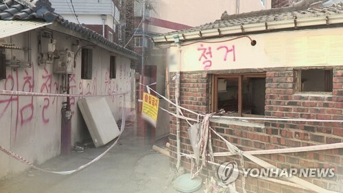 주택가 곳곳에 방치된 빈집들 (CG) [연합뉴스TV 제공]