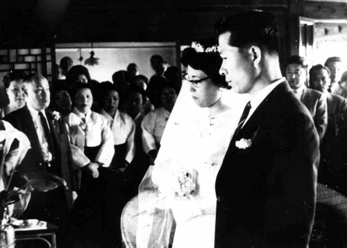 1962년 5월 결혼식 때의 김대중 전 대통령과 이희호 여사. 김대중평화센터 제공