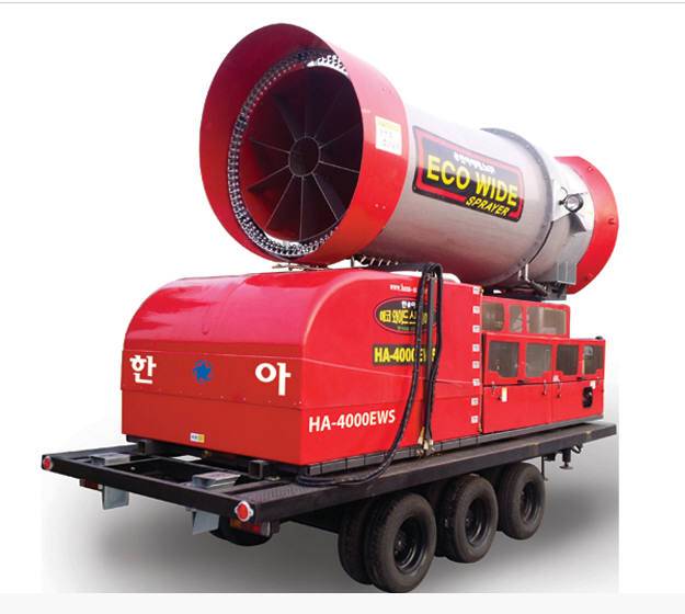 한아에스에스가 개발한 방제구간 150m에 달하는 친환경 미생물 광역 살포기.