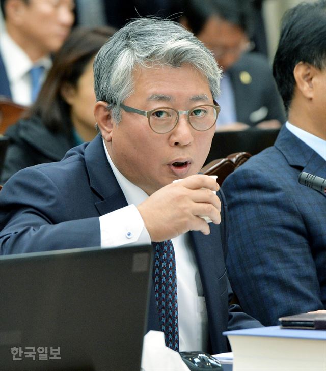 조응천 더불어민주당 의원. 한국일보 자료사진