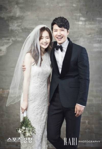 세 자녀 부부 윤상현-메이비. 사진 경향DB