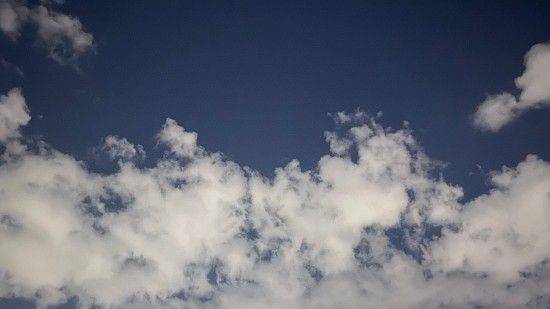 빛이 전혀 없는 밤하늘. 아이폰11 야간모드로 촬영했다. (사진=지디넷코리아)