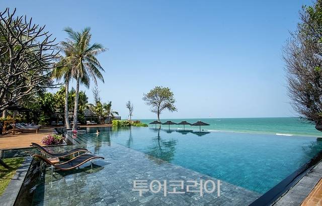 ▲ V(브이)빌라 리조트 메인 수영장