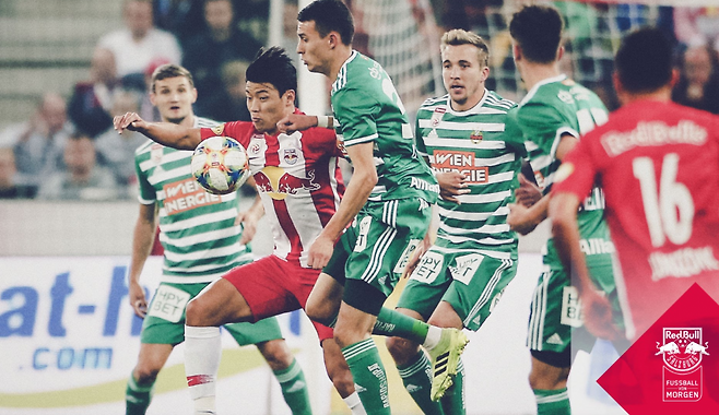 ▲ 리그 7호 도움을 올린 황희찬 ⓒ레드불 잘츠부르크