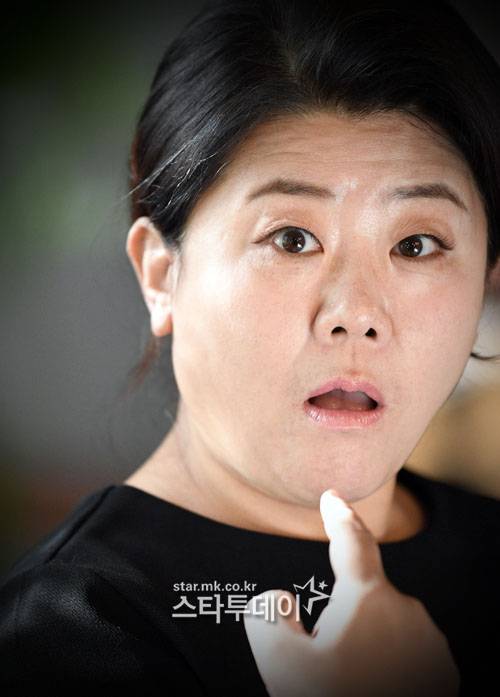 이정은은 '동백꽃 필 무렵'의 인기를 실감했다고 밝혔다. 사진|유용석 기자