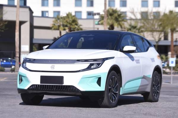 바이톤 크로스오버 EV '엠바이트'