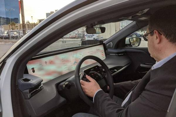 바이톤 크로스오버 EV '엠바이트' 인테리어