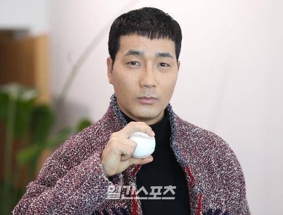 SBS 드라마 '스토브리그'에서 투수 강두기 역을 맡은 배우 하도권이 14일 오전 서울 마포구 상암동 JTBC에서 일간스포츠와 인터뷰를 가졌다.박세완 기자 park.sewan@jtbc.co.kr / 2020.02.14/