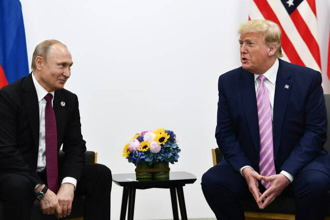 블라디미르 푸틴(왼쪽) 러시아 대통령과 도널드 트럼프 미국 대통령. (사진=AFP)