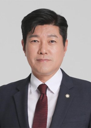 ▲ 부산 남구을 김현성 예비후보가 4·15 총선에서 신생정당인 한국경제당으로 간판을 바꾸고 출마를 공식 발표했다.