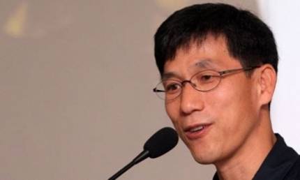 과거 한 강연에서 발언하고 있는 진중권 전 동양대 교수. 연합뉴스