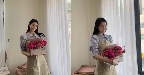 AOA 설현이 부모님의 결혼기념일 선물을 만들었다. 사진=설현 인스타그램