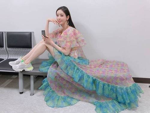 이다희 다리 사진=이다희 SNS