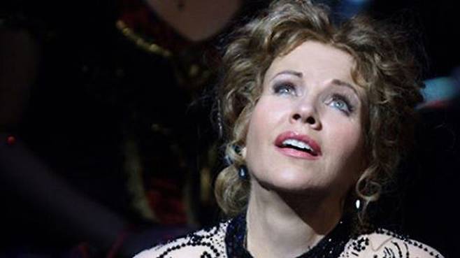 오페라 '라 트라비아타' (사진=로열오페라하우스 페이스북)