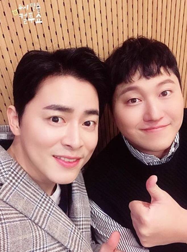 '슬기로운 의사생활'에서 열연한 조정석 나이가 화제다. /사진=컬투쇼 인스타그램