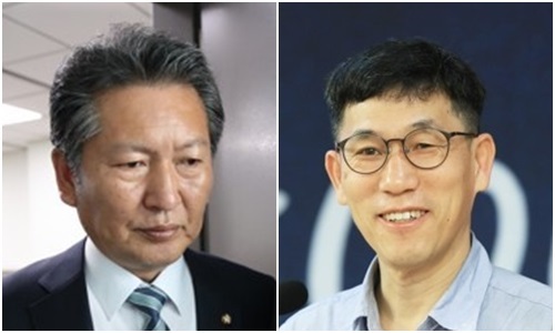 정청래 더불어민주당 의원(왼쪽)과 진중권 전 동양대 교수. 연합뉴스