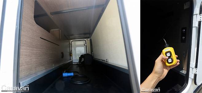 좌우측에서 열리는 대형 수납공간과 확장을 제어할 수 있는 컨트롤러가 마련되었다