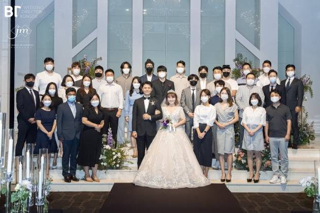 권미진 결혼식 사진 /사진=해피메리드컴퍼니, 웨딩디렉터봉드, 아뜰리에로자, 제이마리드컴퍼니, 서하7181, 스플렌디노, 마인모리, 호텔엘리에나 제공