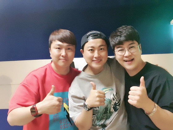 (왼쪽부터)박정욱, 김호중, 박구윤 /사진제공=MOT엔터테인먼트