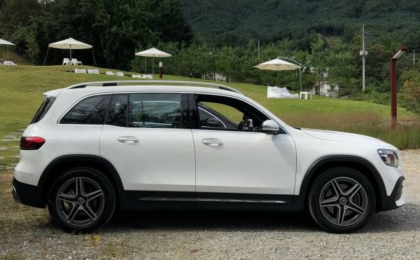 메르세데스-벤츠 '더 뉴 GLB 250 4Matic'