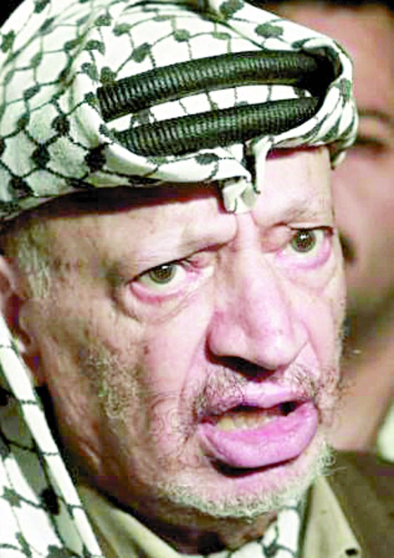 1969~2004년 팔레스타인 해방기구(PLO) 의장을 맡았던 야세르 아라파트.[중앙포토]