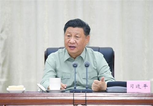시진핑 중국 국가주석은 지난 13일 광둥성 산터우 인근의 해병대를 시찰한 자리에서 ’모든 정신과 힘을 전쟁 준비에 두라“고 지시했다. 중국이 대만을 무력으로 공격할 가능성이 있다는 분석을 낳았다. [중국 신화망 캡처]