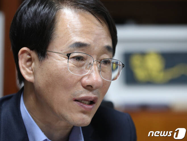 이원욱 더불어민주당 의원. 2020.7.27/뉴스1 © News1 신웅수 기자