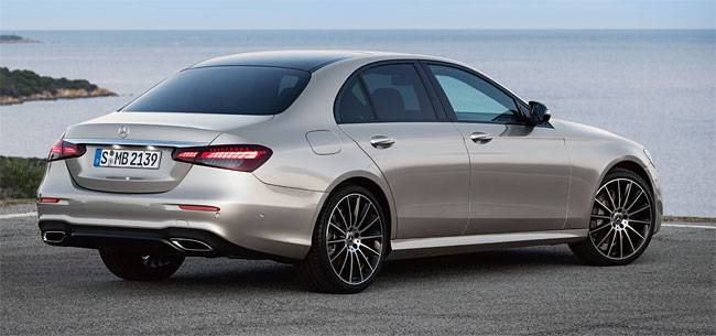 메르세데스-벤츠 더 뉴 E350 옆모습. 사진 메르세데스-벤츠 코리아