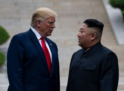 도널드 트럼프 미국 대통령과 김정은 북한 국무위원장(사진=AFP).