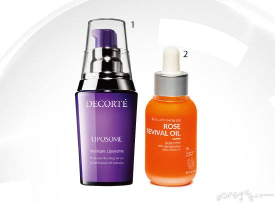1 데코르테 모이스처 리포솜 40ml 12만5천원. 2 뷰디아니 로즈 리바이벌 오일 30ml 13만8천원.