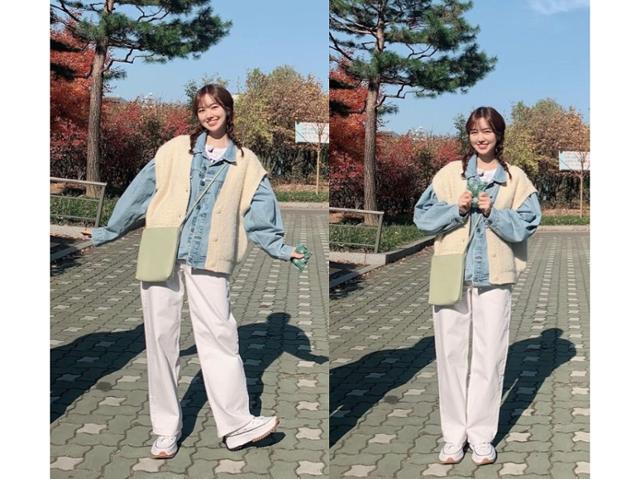 Jin Se-yeon to encourage watching Line children with warm SmileActor Jin Se-yeon encouraged the viewing of The Guys Over the Line Superman ReturnsOn the 6th, Jin Se-yeon posted several photos on his SNS with the article The guys who cross the line at 9:10 pm MBC broadcast! We are all shooters. In the open photo, Jin Se-yeon is showing off his fresh visuals with braided hair.Jin Se-yeon has raised expectations for Superman Returns, the beyond the line he stars in a warm Smile.On the other hand, Jin Se-yeon meets viewers of the house theater through MBC entertainment program Superman Returns which is broadcasted on the afternoon.Jin Se-yeon has been active in various works such as Drama Its okay, Dads daughter, Five Fingers, Gangtaek - Womens War, Born Again and Incheon Landing Operation.