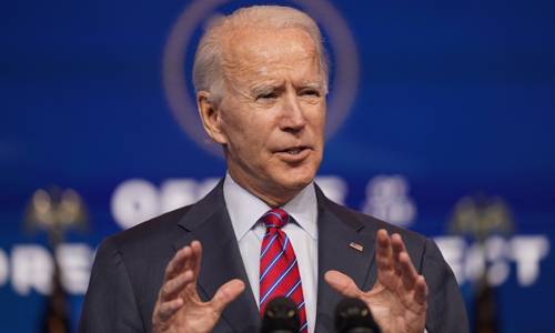 조 바이든 미국 대통령 당선인이 지난 4일(현지시간) 자택이 있는 델라웨어주 윌밍턴에서 가진 기자회견에서 '일자리'와 관련해 발언하고 있다. 윌밍턴=AP연합뉴스