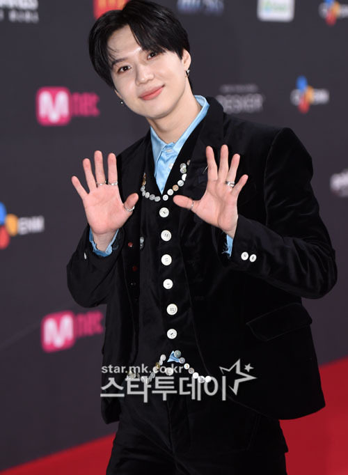 Singer Lee Tae-min attends the Asia Music Awards 2020 Asian Music Awards (MAMA 2020) on the afternoon of June 6, 2020, on the red carpet.The 2020 MAMA will be broadcast live on Mnet and Olive simultaneously in Korea, on channels and platforms in asia, such as Mnet Japan and tvN Asia, and live around the world via the YouTube Mnet K-POP and KCON official channels.  < Photo By = CJ ENM>