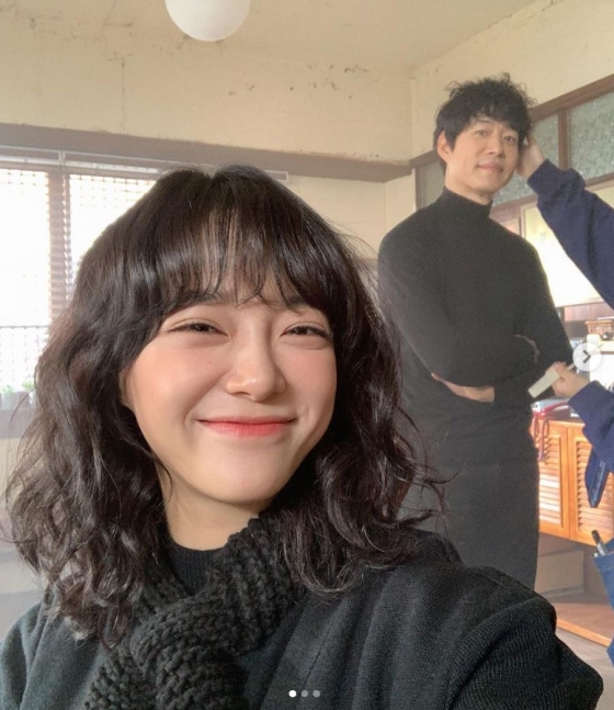 Kim Se-jeong posted several photos on his instagram on the 3rd, along with an article entitled The Uncanny Counter # The Uncanny Counter Body Shooter with a great happiness and luck that I can become Dohana.Kim Se-jeong in the public photo is laughing brightly with Actor Yoo Jun-sang on the filming of Worseful Rumors.Kim Se-jeongs bright smile and energetic atmosphere, which is playing the role of Dohana in the drama, makes a smile.The netizens who encountered this showed various reactions such as I like it so much and I am a home shooter.On the other hand, OCN Drama Wonderful Rumors starring Kim Se-jeong is broadcast every Saturday and Sunday at 10:30 pm.