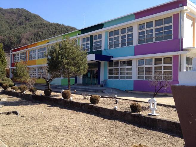 오는 2월 28일 폐교를 앞둔 소천초등학교 분천 분교의 모습.© 뉴스1