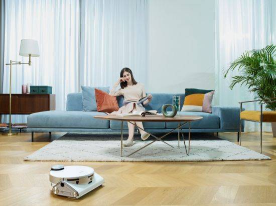 삼성전자가 11일 온라인으로 개최된 세계 최대 가전 전시회 ‘CES 2021’에서 로봇청소기 ‘제트봇 AI(JetBot AI)’ 신제품을 선보였다.