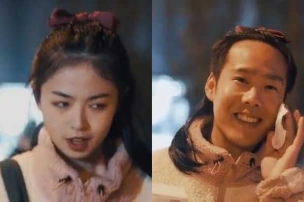 광고 속의 화장한 얼굴(왼쪽)과 화장을 지운 모습. 웨이보 캡처
