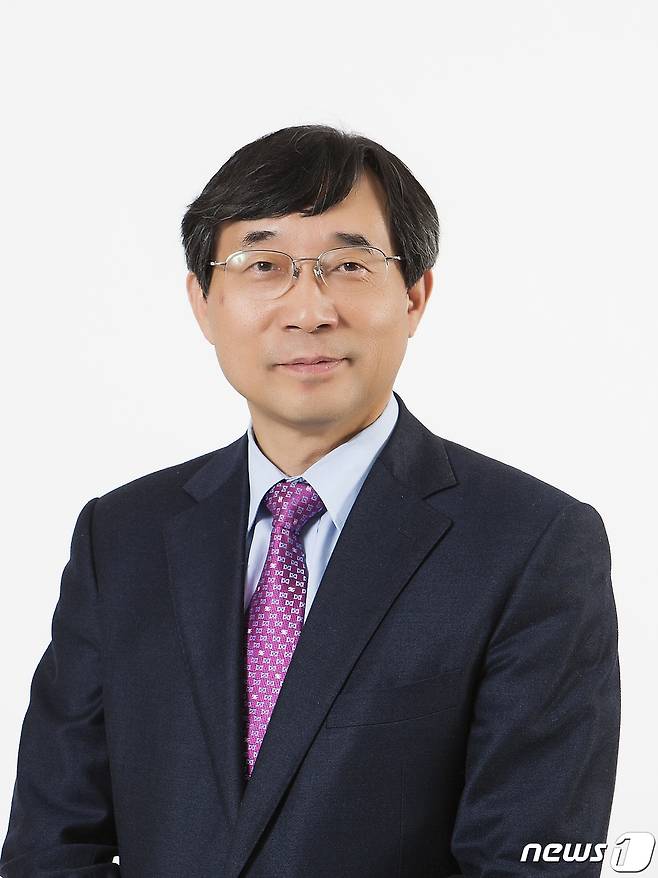 서홍관 제8대 국립암센터 원장. © 뉴스1