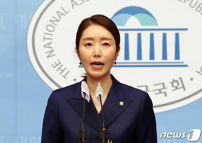 깅선우 더불어민주당 대변인. 2021.1.12/뉴스1 © News1 박세연 기자