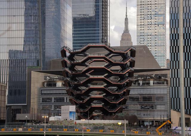 2019년 3월 15일 개장한 미국 뉴욕 맨해튼의 대형 공공 구조물 ‘베슬’. 뉴욕=로이터 연합뉴스