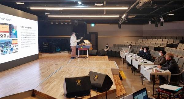 ▲ ‘창원 문화청년 플랫폼 ON 캠퍼스 비대면 대학생 해커톤 대회’ 발표 모습. ⓒ경남대