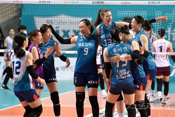 GS칼텍스 선수단. 스포츠동아DB