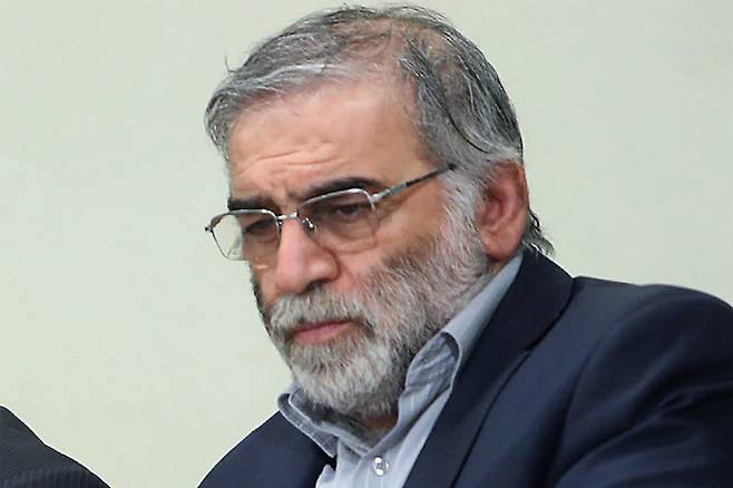 지난해 11월 이란 수도 테헤란 도로에서 암살된 ‘이란 핵과학의 아버지’ 모센 파크리자데(사진=AFP)