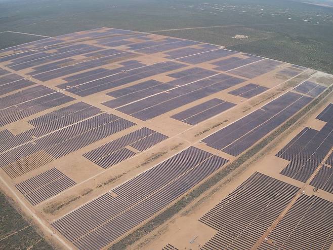 한화에너지(174파워글로벌)가 개발해 운영 중인 미국 텍사스주 태양광발전소 전경(한화에너지 제공). © 뉴스1